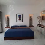 Sunkiss Villa By Yogya Tropicana